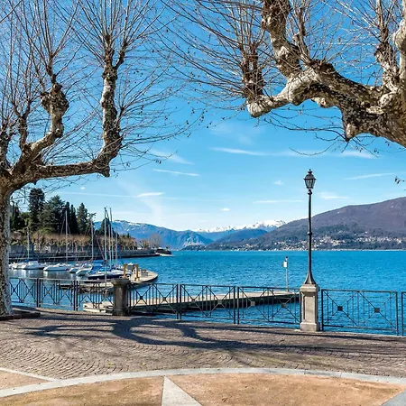 Casa Antonia: Lake Maggiore Villa With Private Pool - Happy Rentals Apartamento *