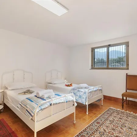 Casa Antonia: Lake Maggiore Villa With Private Pool - Happy Rentals Apartamento Porto Valtravaglia