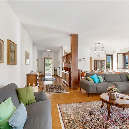 Apartamento Casa Antonia: Lake Maggiore Villa With Private Pool - Happy Rentals *