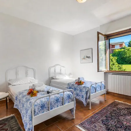 Casa Antonia: Lake Maggiore Villa With Private Pool - Happy Rentals 포르토 발트라바글리아