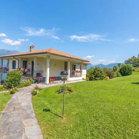 Casa Antonia: Lake Maggiore Villa With Private Pool - Happy Rentals Porto Valtravaglia