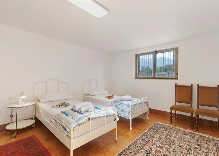 Casa Antonia - Happy Apartament Porto Valtravaglia